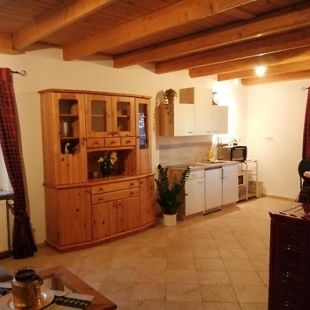 Ferienhaus Heinrichs Apartment Lage  Екстериор снимка